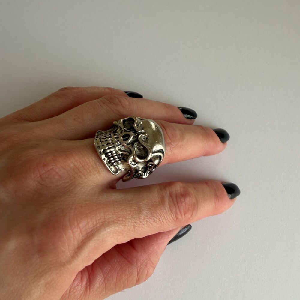 Chunky Skull Statement Ring Silver Tone Gothic Punk Biker Rocker Unisex Sz 9